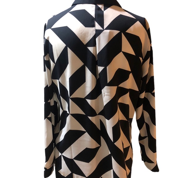 NWT Modern Works Blouse - Picture 3 of 3